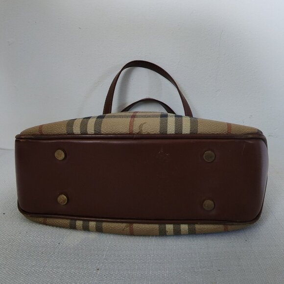 Classic Checkered Brown Handbag - Picture 6 of 12